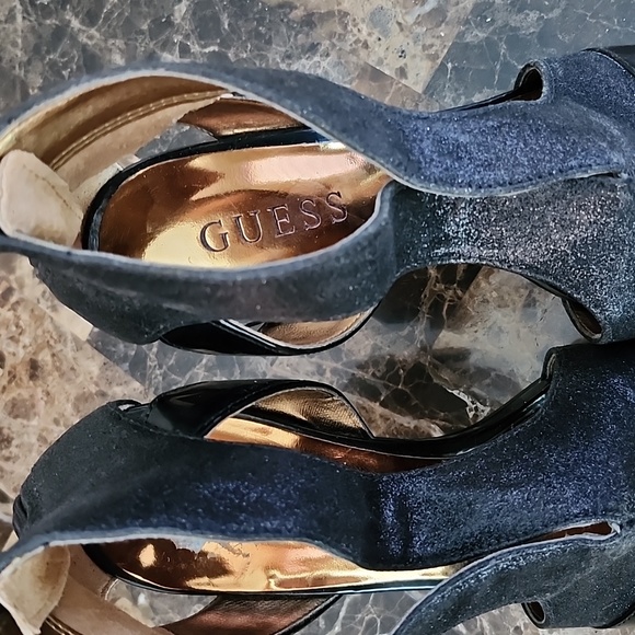 Guess shoes - Picture 2 of 3